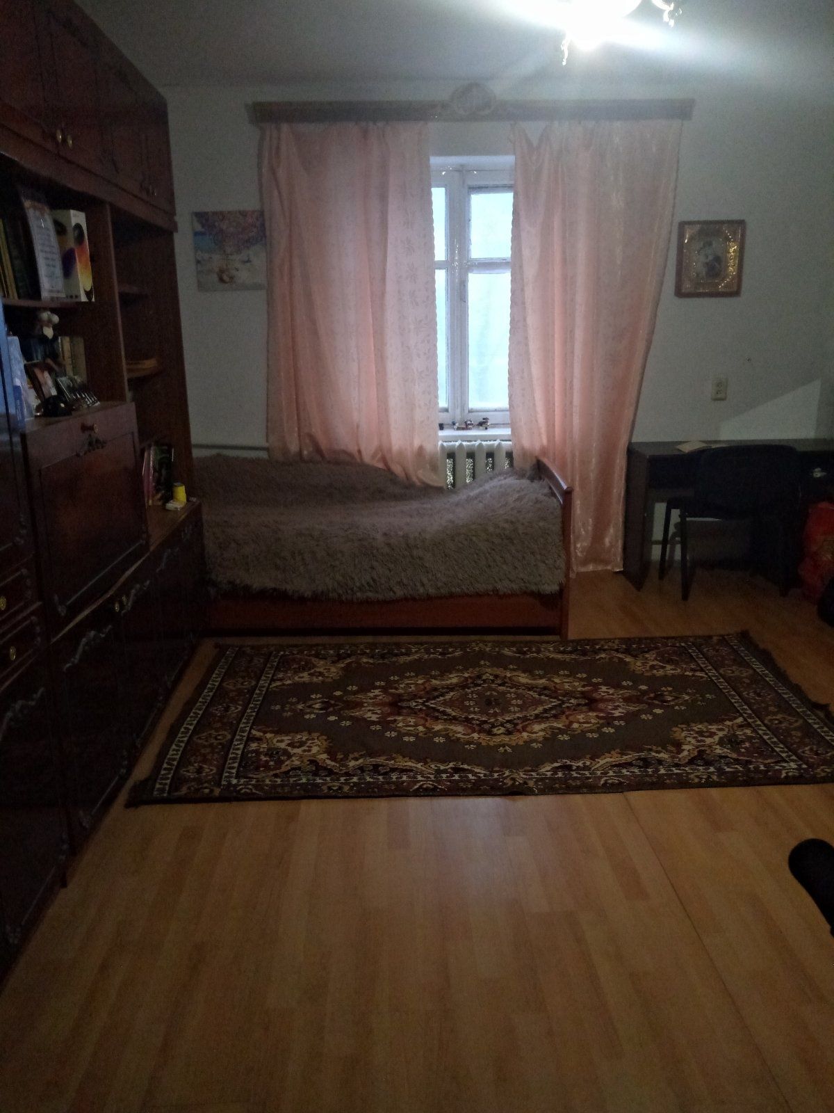 Продаж будиноку в Любарі.