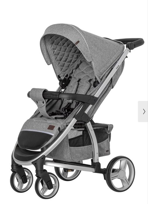 Дитячий візочок, коляска, ліжечко, стіл годувальний