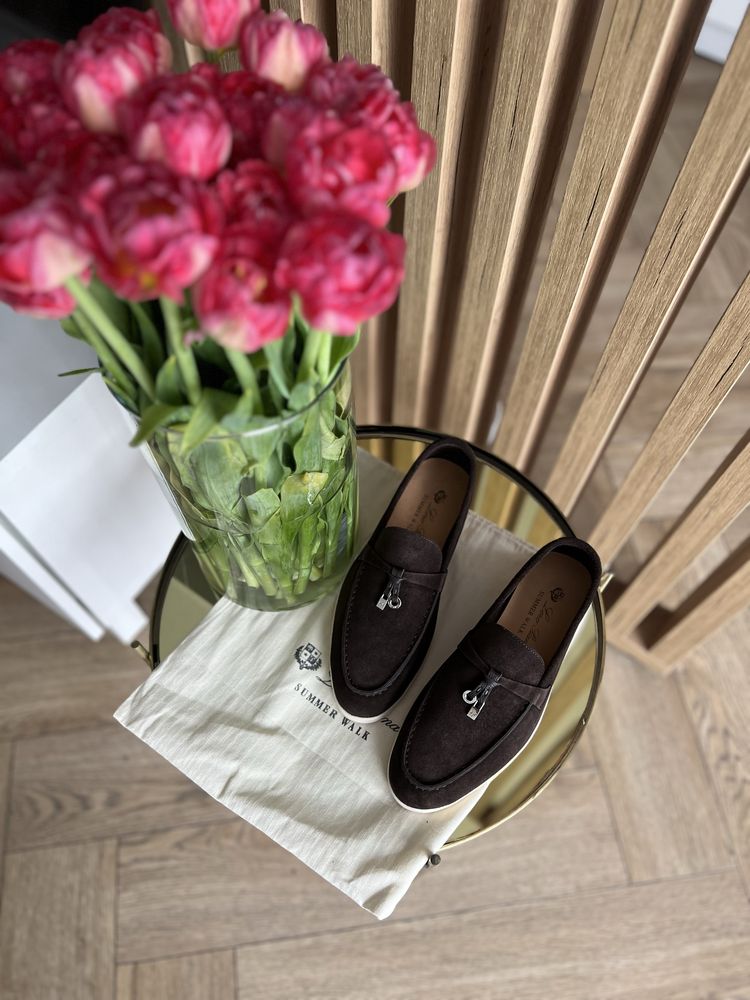 Loro Piana Simmer Walk 39 od ręki (35-46)