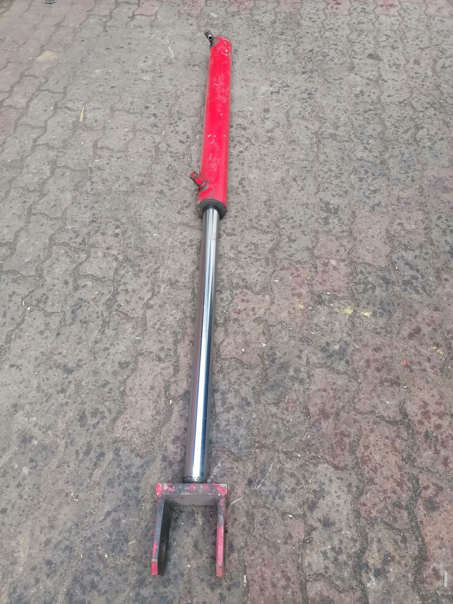 Siłownik hydrauliczny tłok masywny mocny 90mm wysuw 80cm całości 183cm