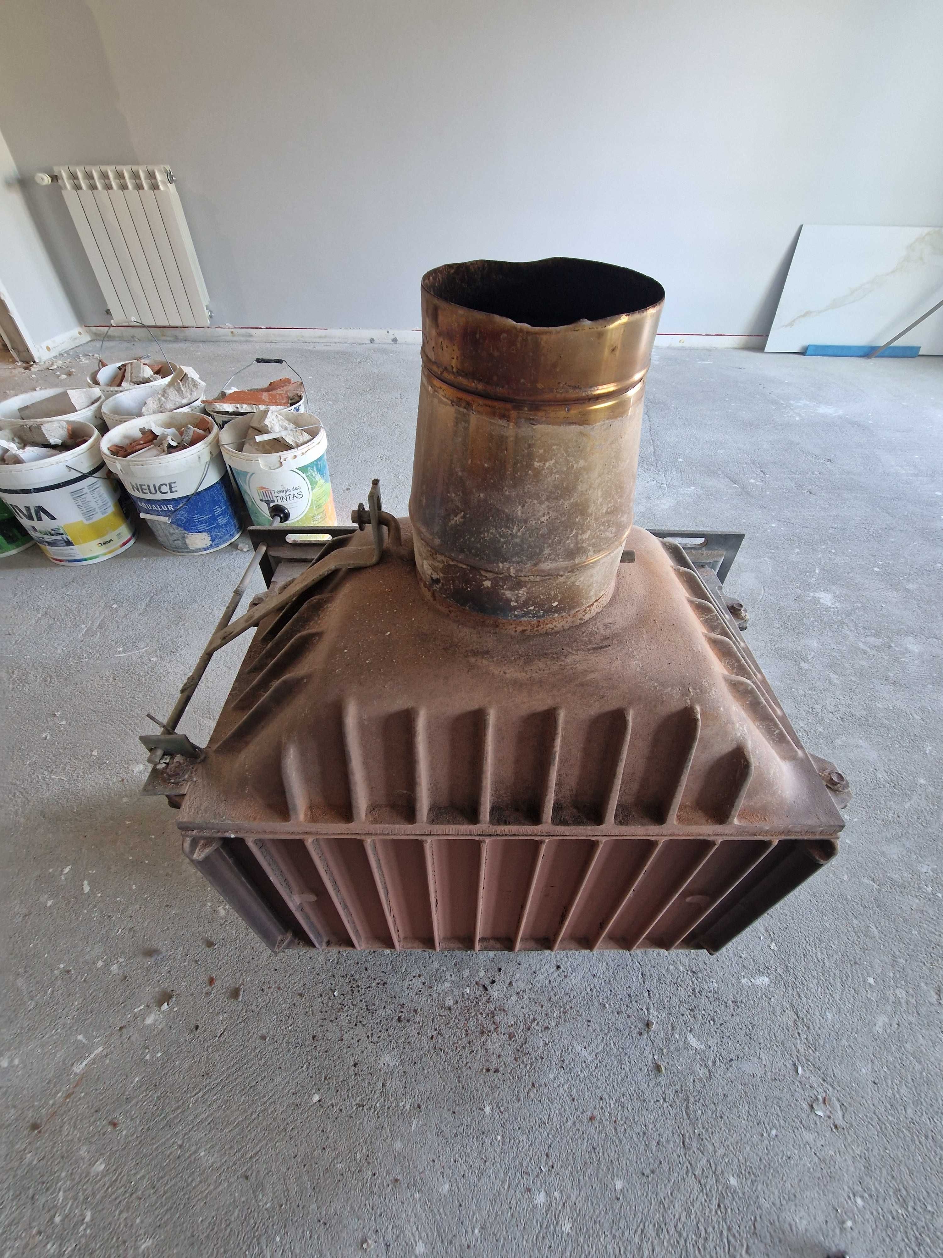 Recuperador de calor de encastrar, com ventilação.