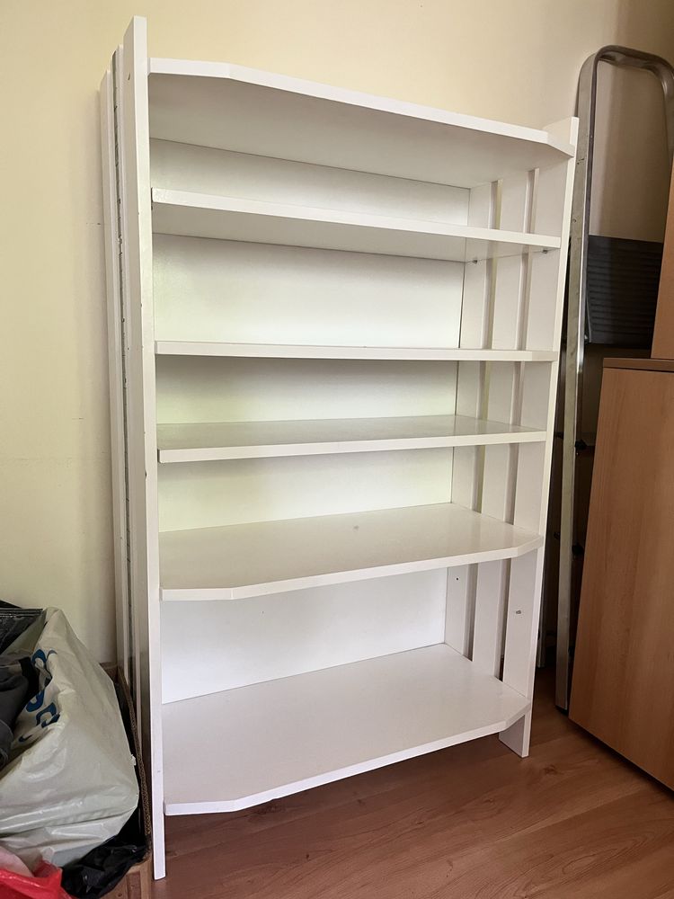 Biała szafka komoda do pokoju dziecka Ikea