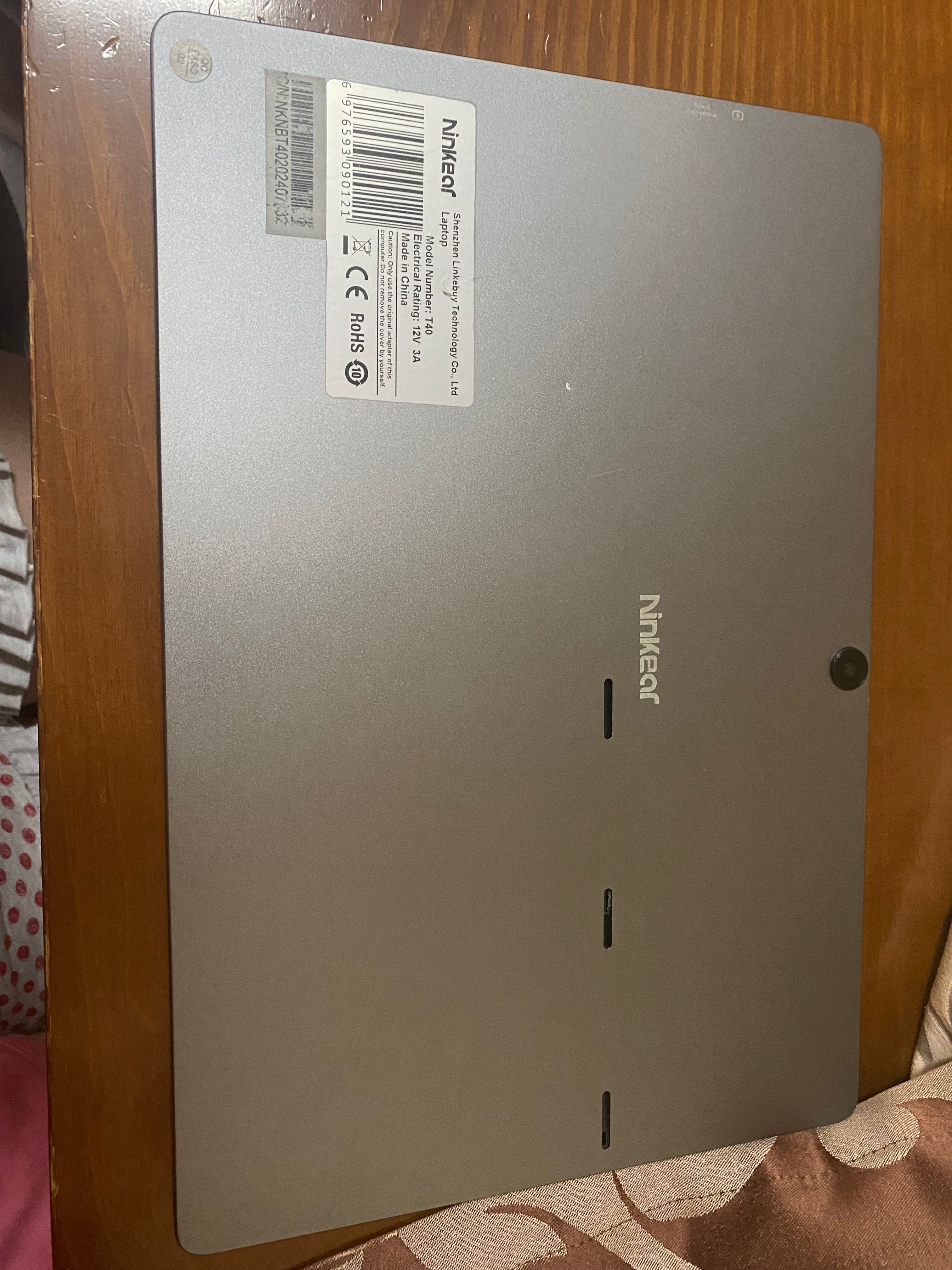 Tablet/Portátil Ninkear T40 – 16GB RAM, 512GB SSD + extras