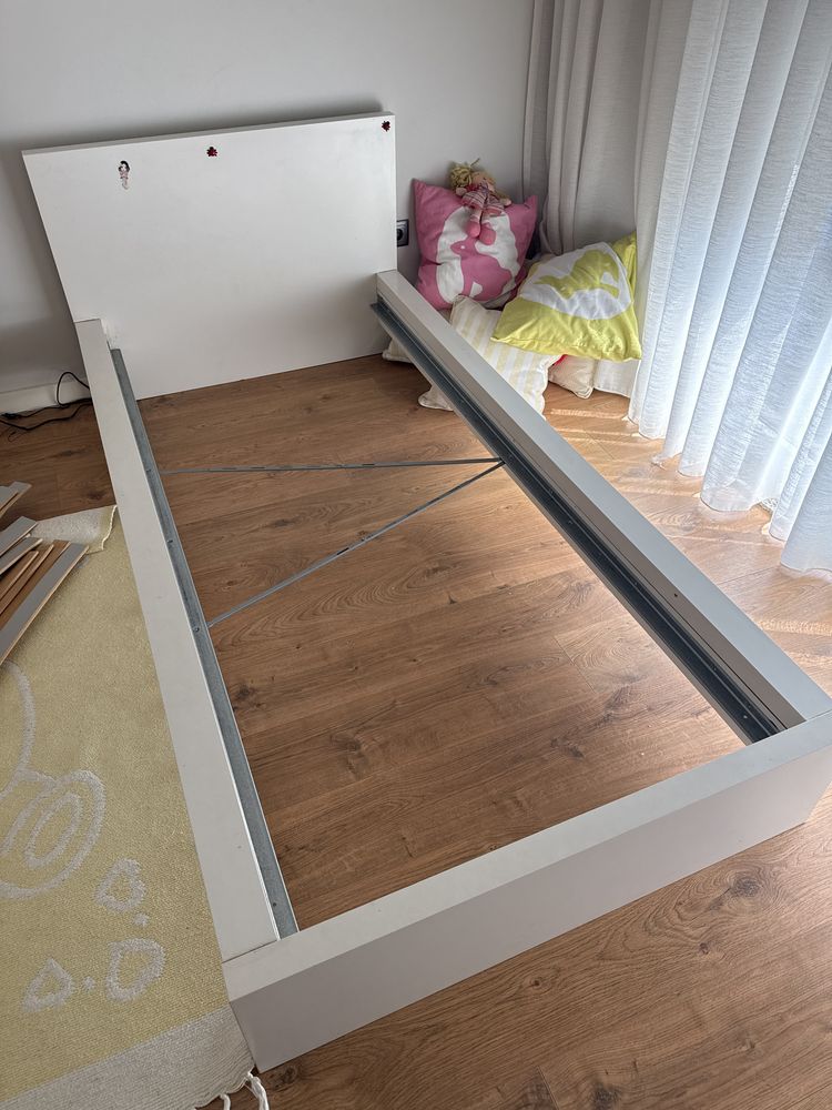 Cama de criança e comoda