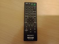 Pilot do DVD Sony jak nowy tanio.