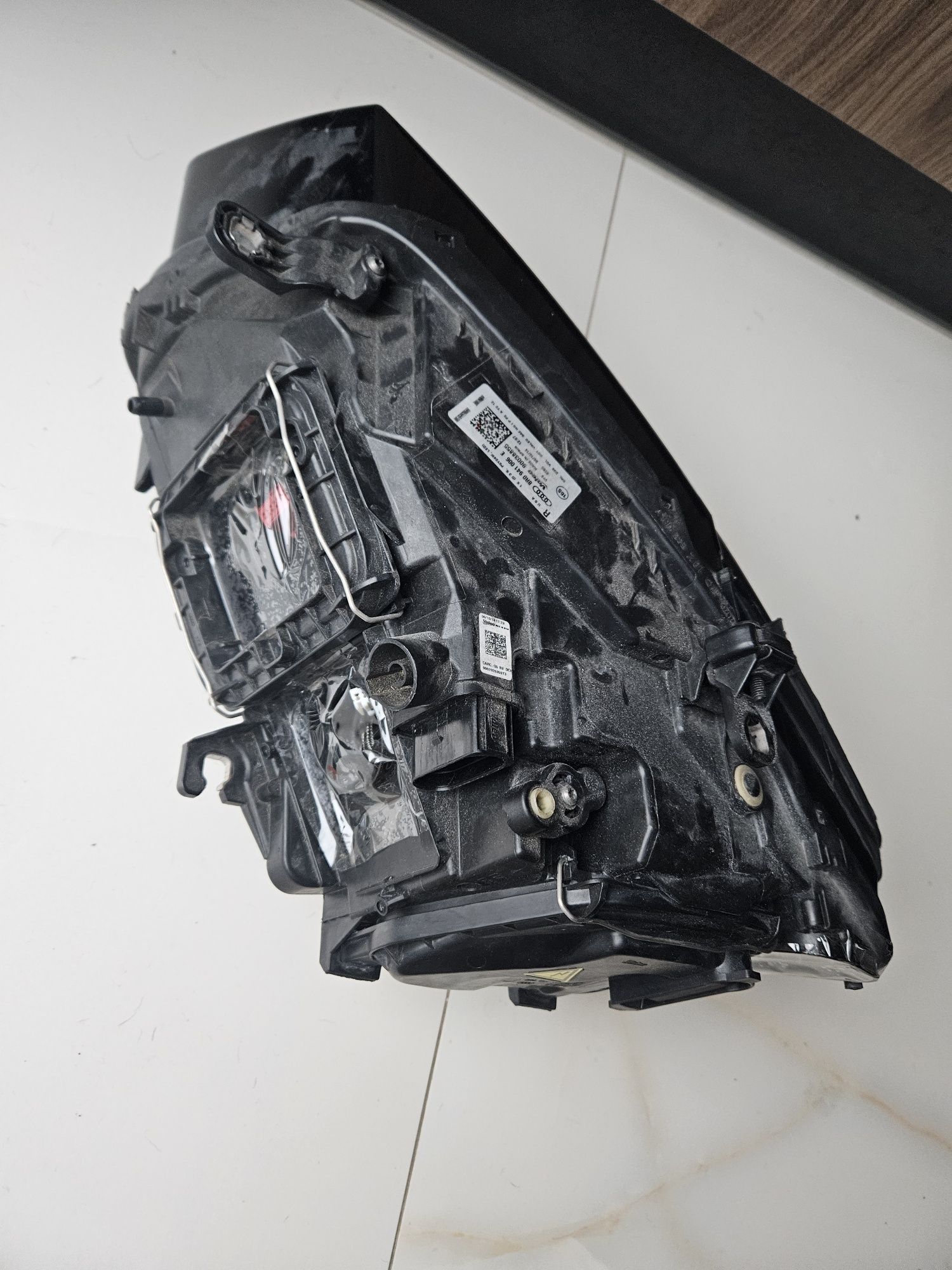 Lampa prawa reflektor Audi Q5