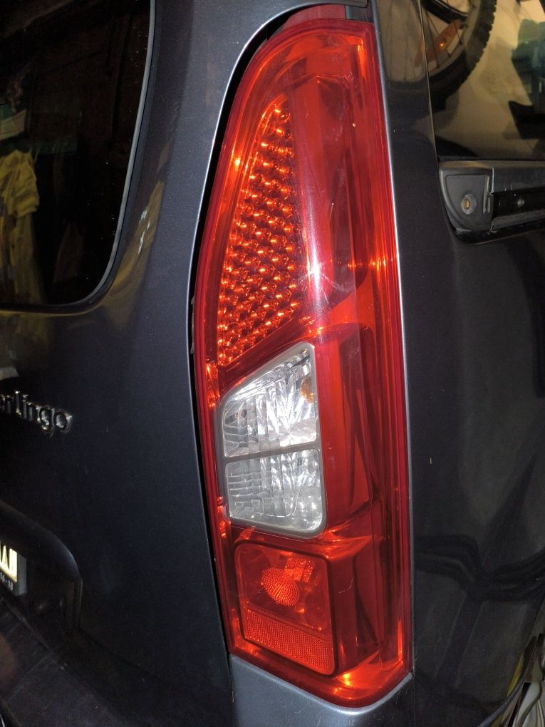 Lampa prawa tylna Berlingo B9, Partner II od 2008 do 2012