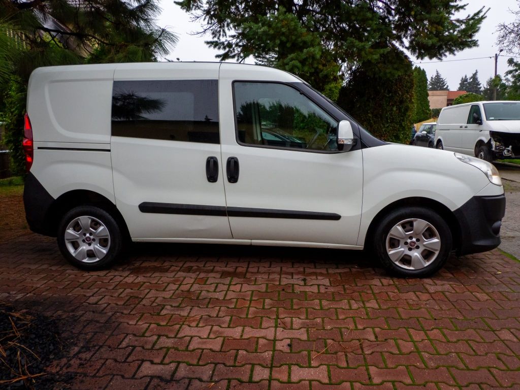 Sprzedam Fiat Doblo 1.3 po wymianie rozrządu turbo sprzęgło filtry