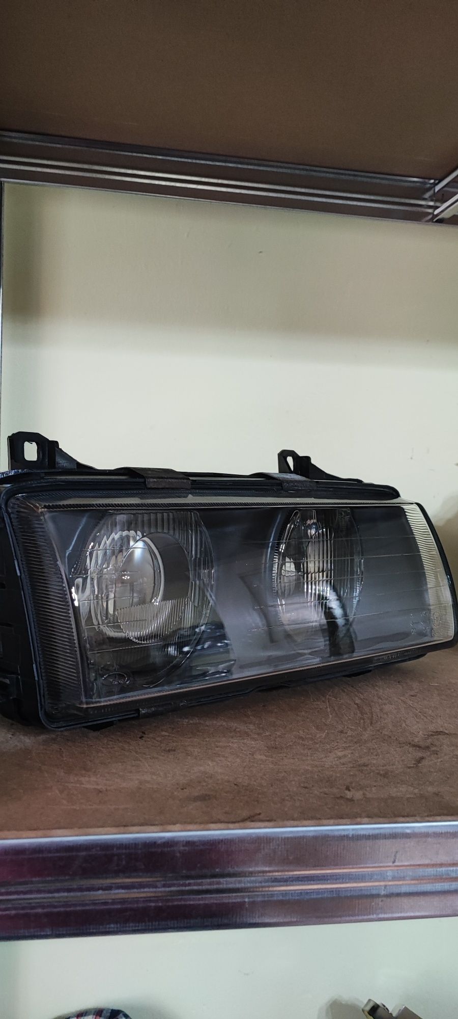 BMW E36 Lampy BLACK HELLA ZKW Soczewka NOWE Szkla Rarytas Igła Piękne