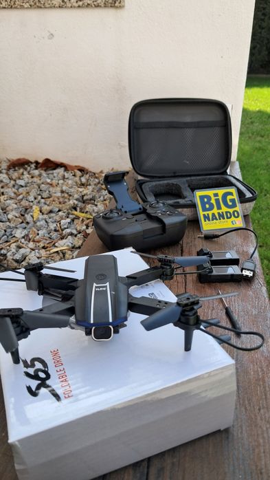 Drone com câmera 4K câmera + bataria + mala ( Novo)
Dr64550728823297121