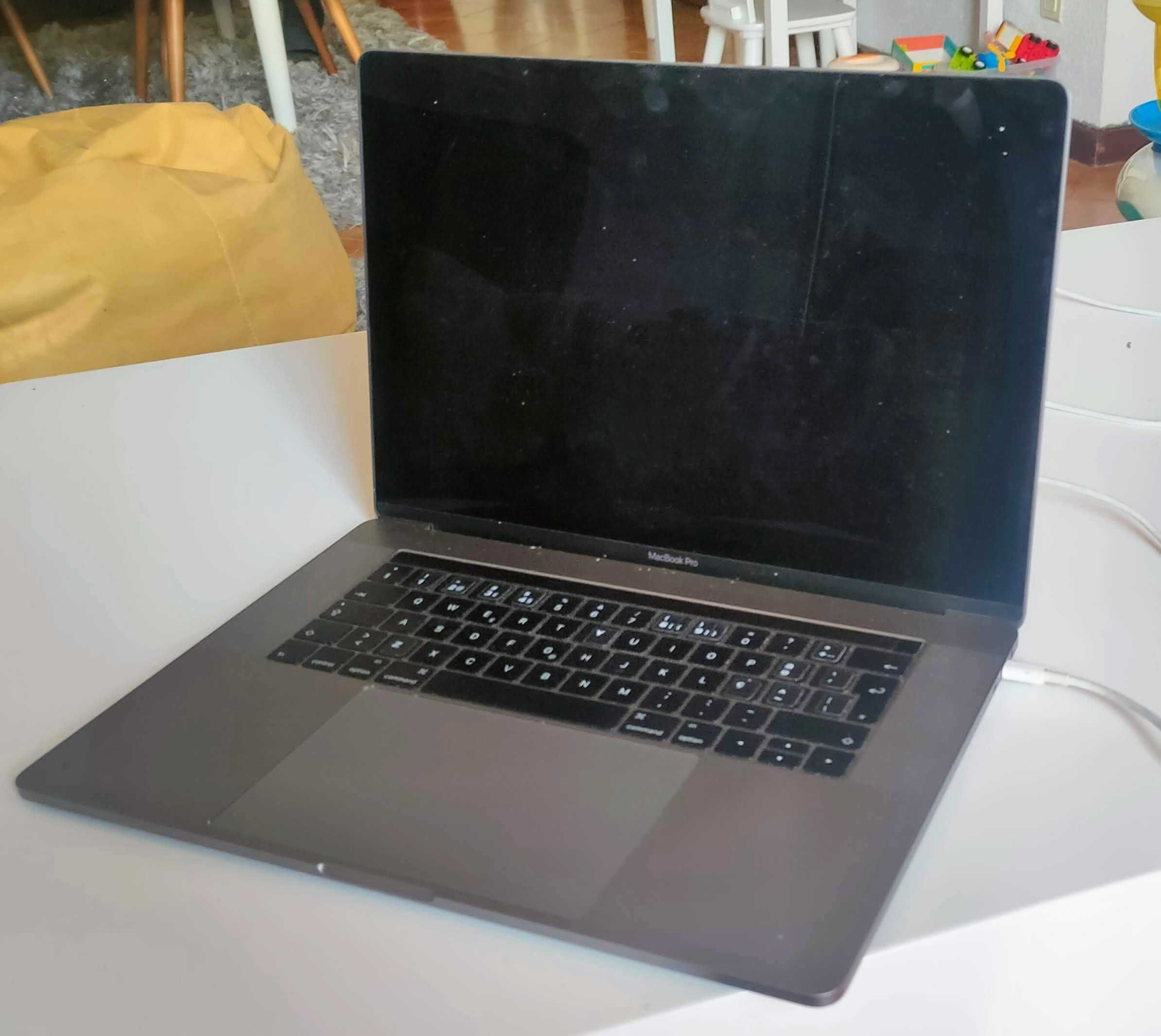 MacBook Pro para Peças