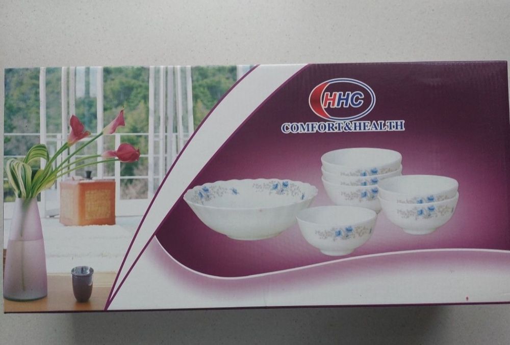 Набір салатників, склокерамічних тарілок, подарунок