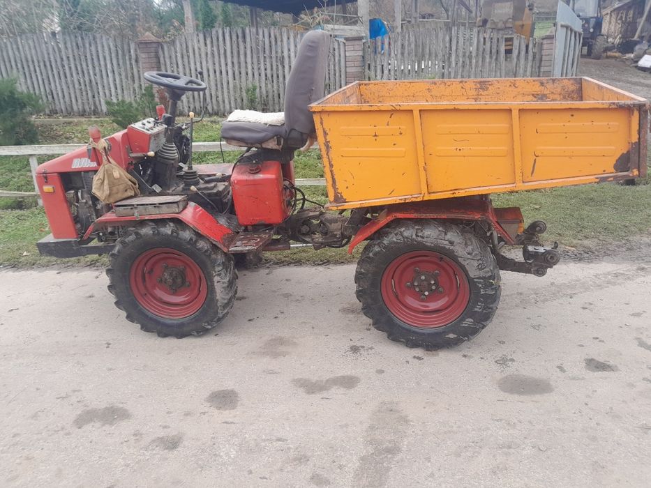 Продається трактор