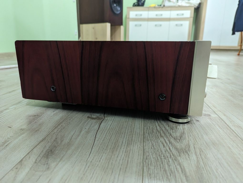 Підсилювач уселитель Luxman L510 ( 100 вольт) - під ринок Японії