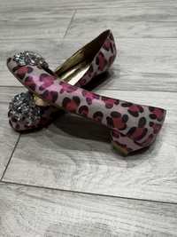 Buty Teria Yabar roz . 38