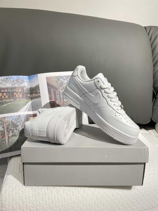 Buty meskie Mokasyny Nike_Air_Force_1_Low_'07_White R.46