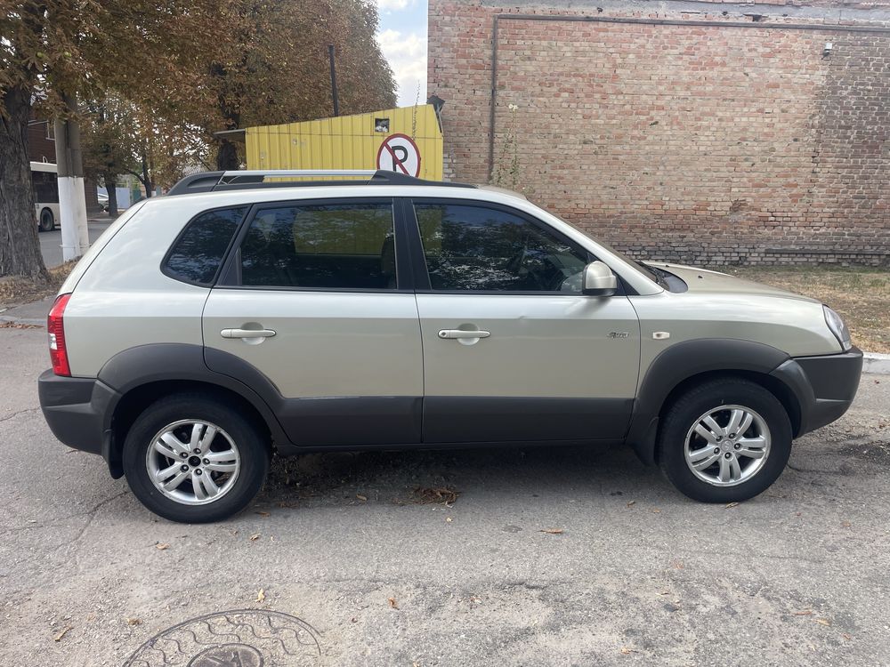 Hyundai Tucson на полной комплектации