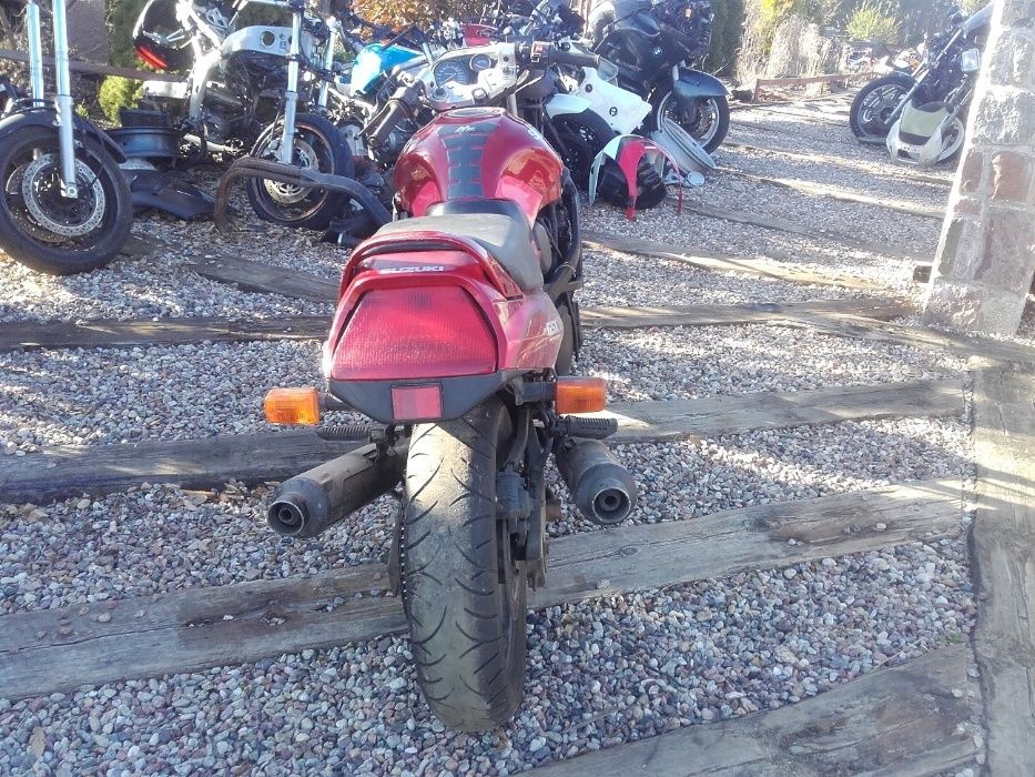 Suzuki gsxf750 gsxf 750 chłodnica gaźniki lagi bak tarcze koło części