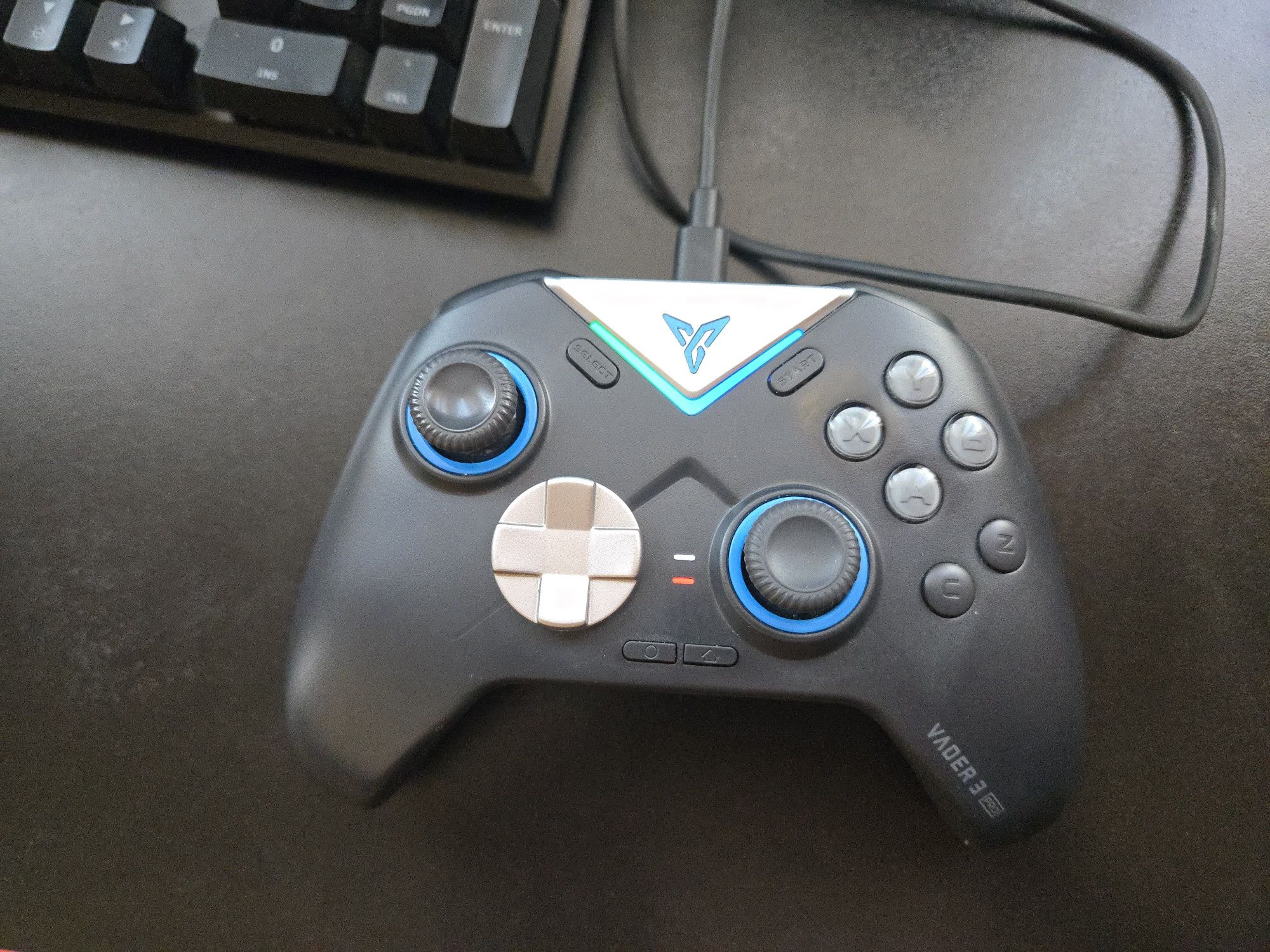 Геймпад Flydigi Vader 3 Pro Bluetooth Wireless