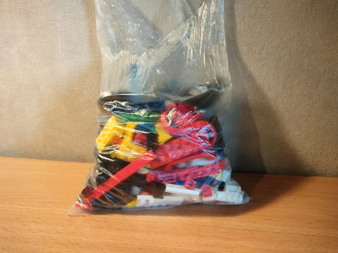 LEGO city 60007.