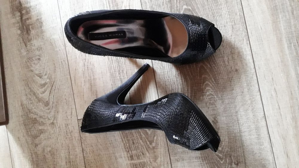 Sprzedam nowe