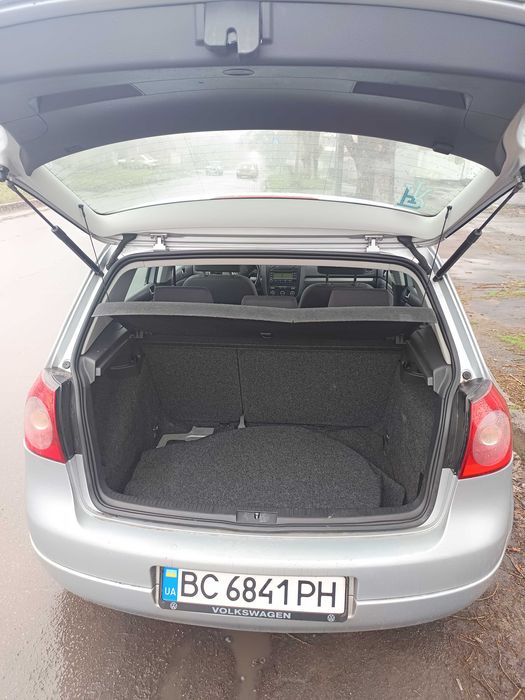 Фольксваген Гольф V продаж