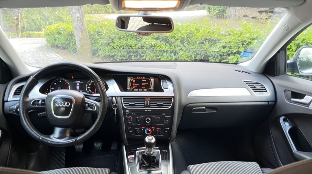 Vende- se carrinha Audi A4 2.0 TDI 143 cv