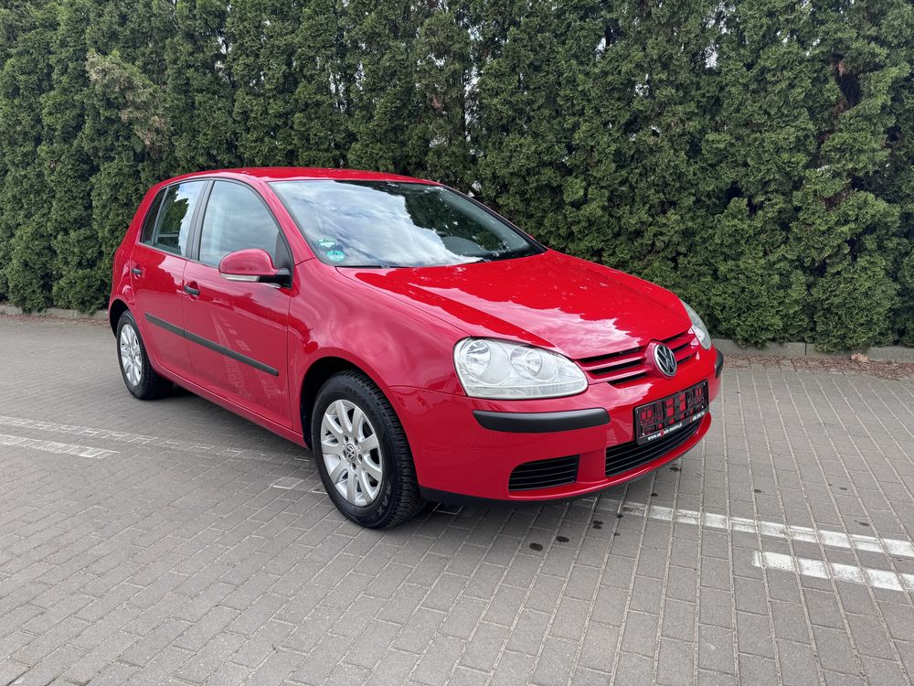 Volkswagen Golf V