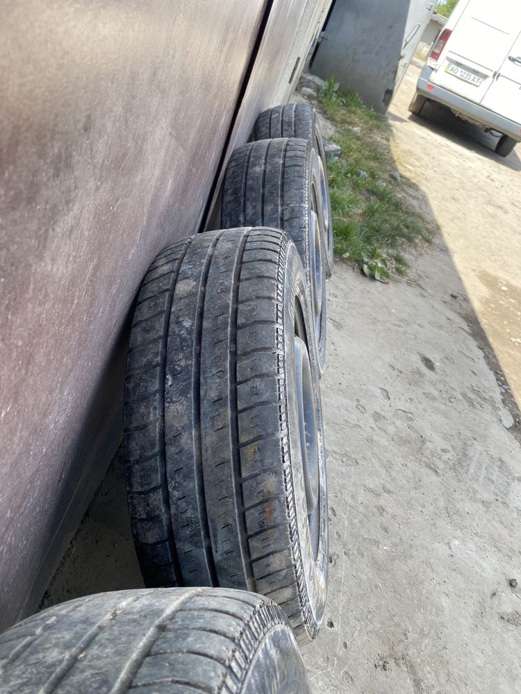 Диски з резиною 205/65r16C Mercedes-Benz Vito Sprinter