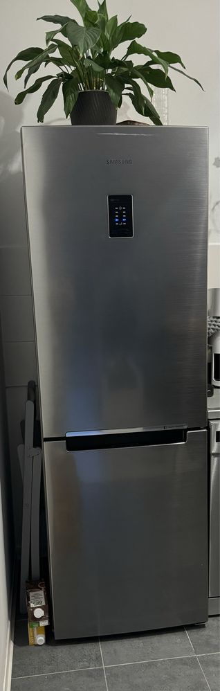 Lodówka SAMSUNG 178 cm no frost rezerwacja