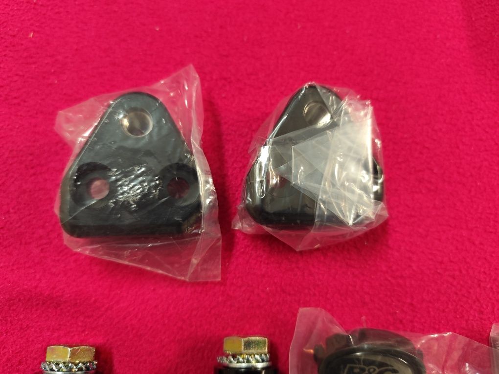 Crash pady R&G Aero Honda CBR 125 R 2011- CBR 250 R