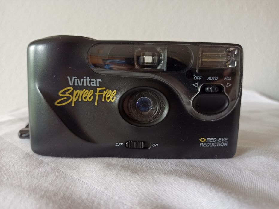 Retro aparat fotograficzny analogowy Vivitar Spree Free