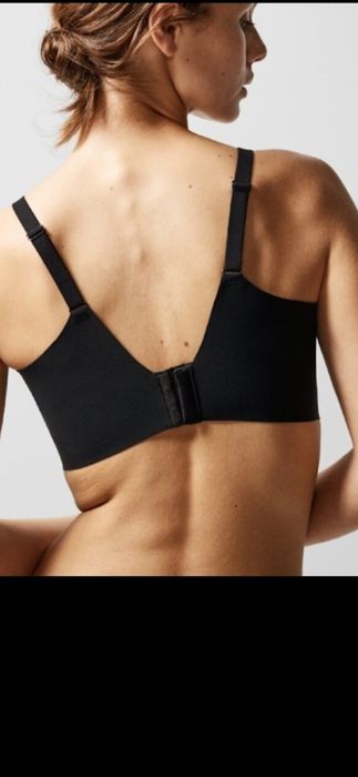 Biustonosz Chantelle Soft Stretch czarny 75 D/E