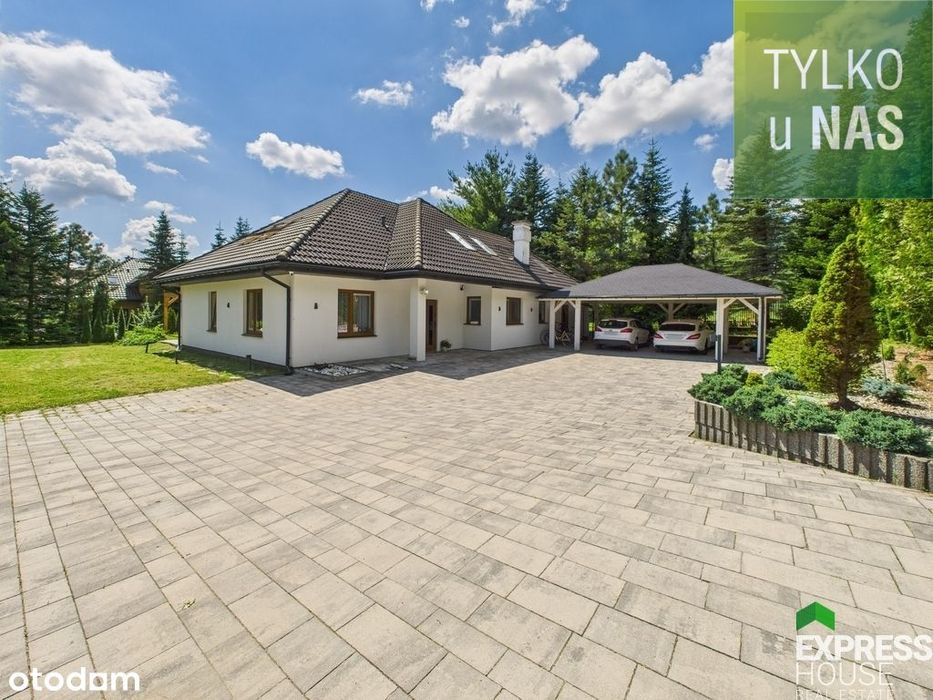 Dom z użytkowym poddaszem, 1493m2 działki.