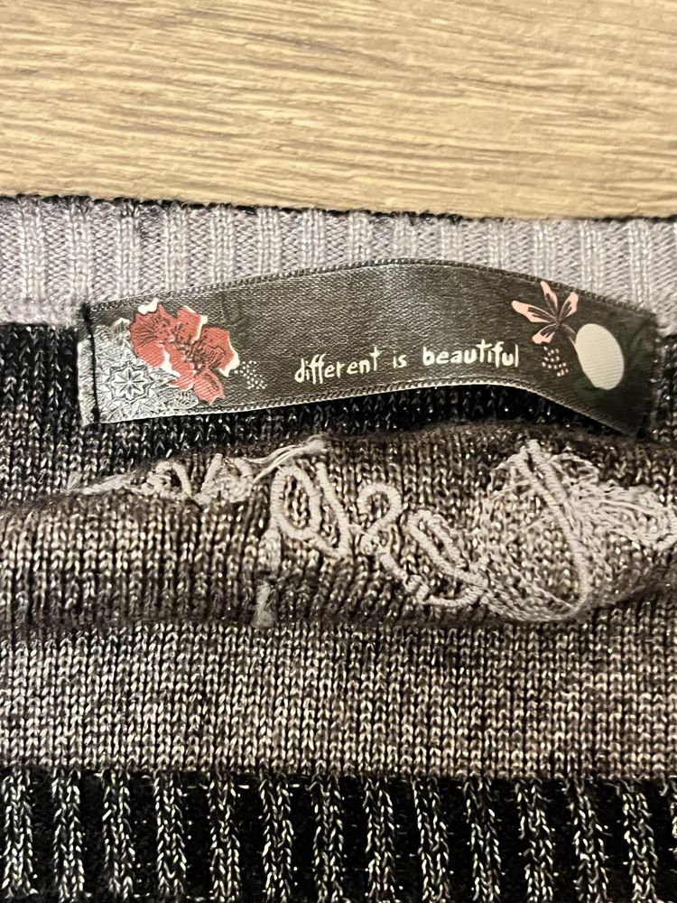 Sweter damski Desigual