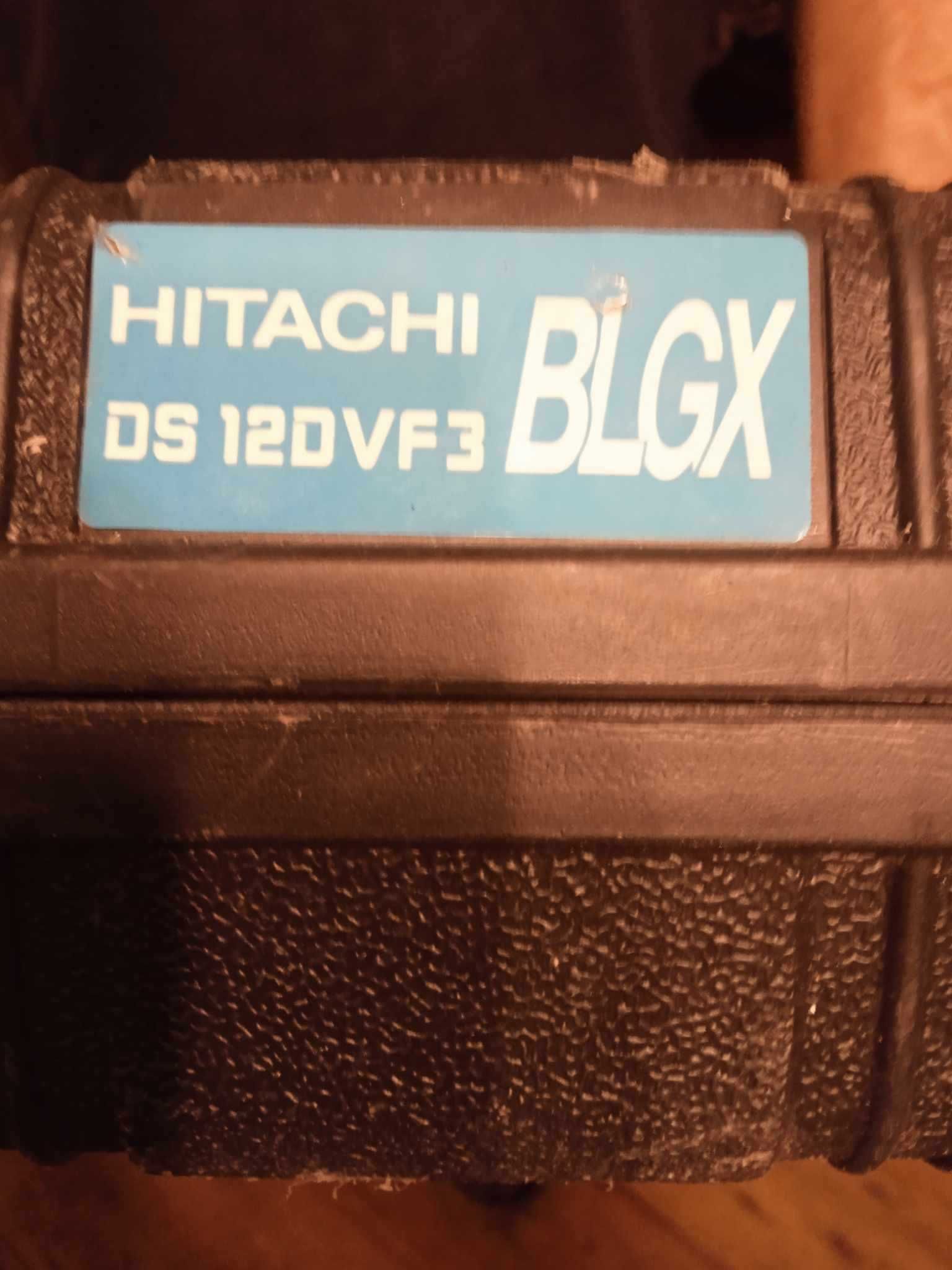 Hitachi DS12DVF3 walizka