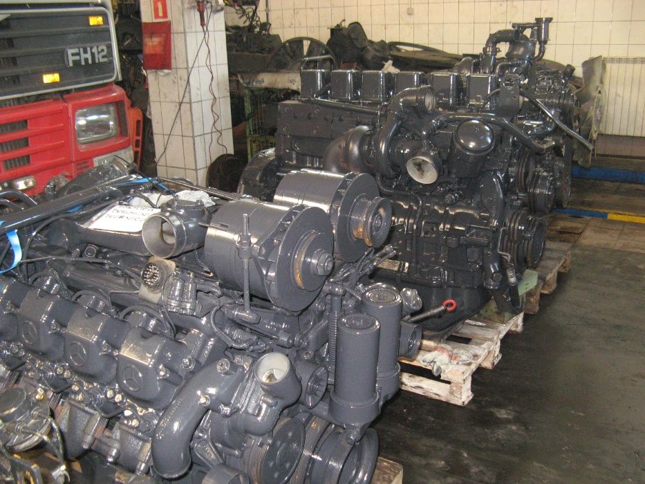 Silnik Case: 4T-390, 6-590, 6T-590, 6T-830