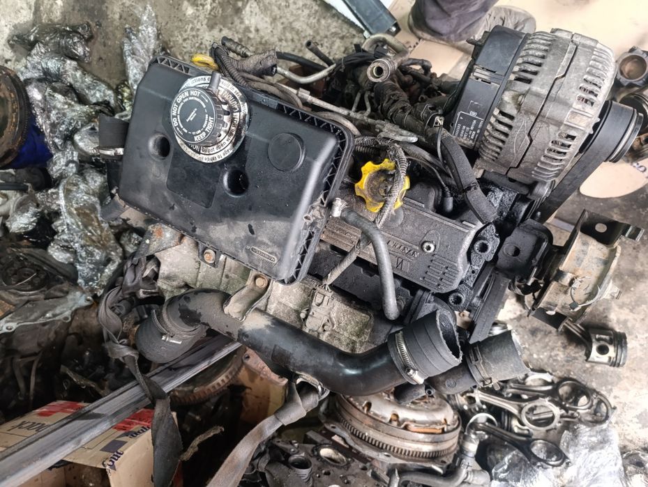 Двигун по запчастинах 2.5 Vm425 Voyager Dodge Ram Van Cherokee Fronter
