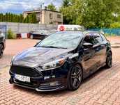 Ford Focus focus mk3 st 2.0 ecoboost 250km czarny