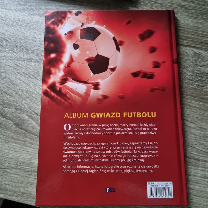 książka Album Gwiazd Futbolu