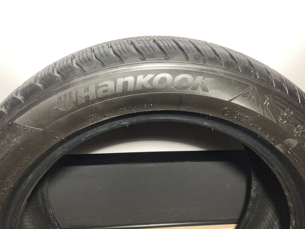 4xHankook Zima 225/55R19 99H Komplet