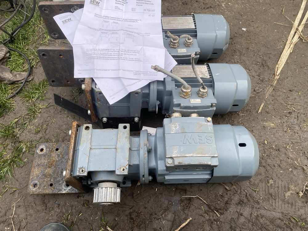 Motoreduktor przekładniowy SEW Eurodrive S37 DR63M4/BR/TF/Z 0,18kW