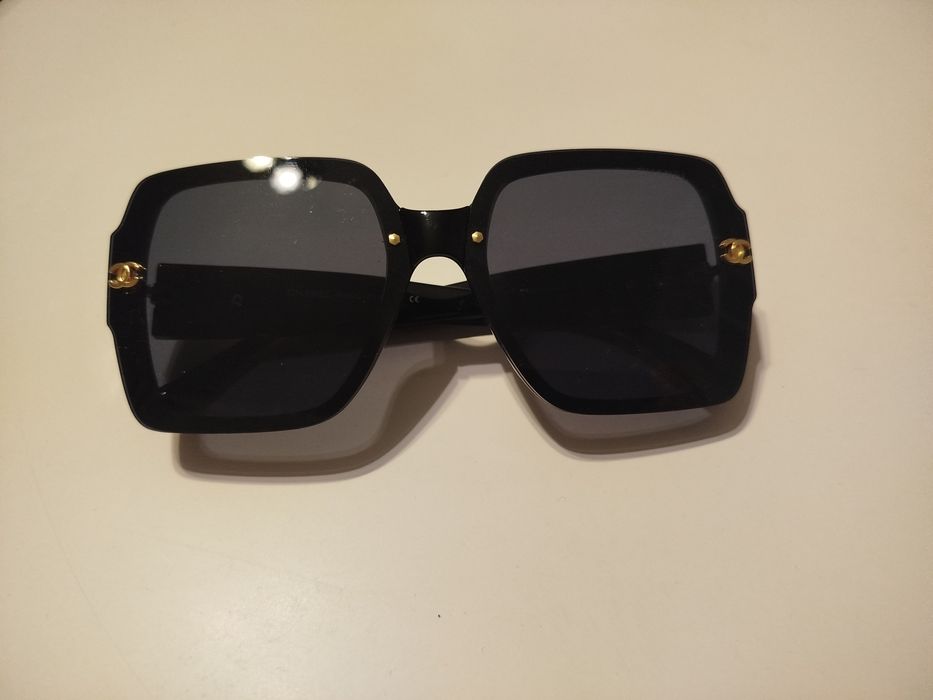 Okulary przeciwsłoneczne Chanel
