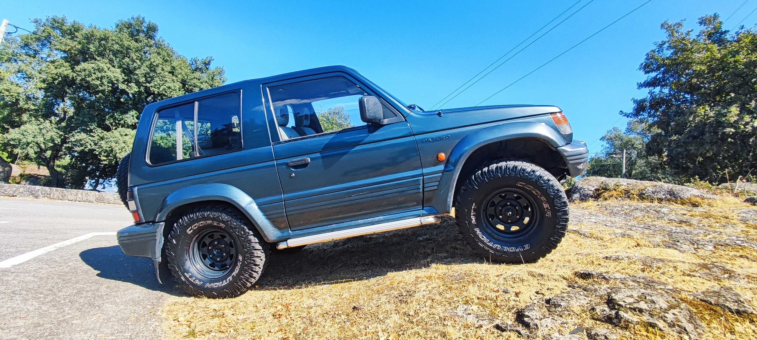 Mitsubishi Pajero GLS (V24) – 2.5 TD 4WD