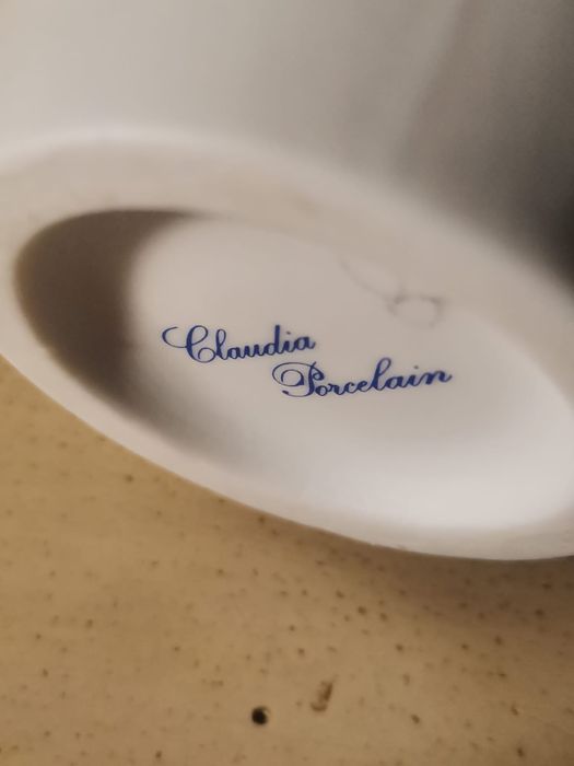 * Jarra em porcelana  *