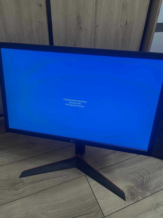 Monitor 144 hz LG 240L650