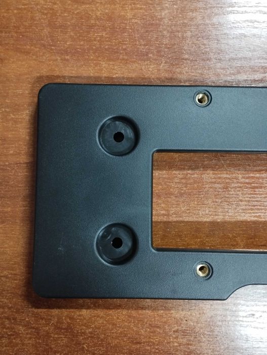 BMW G20 подіум кріплення номерного знаку M пак 51118075644 51118069366