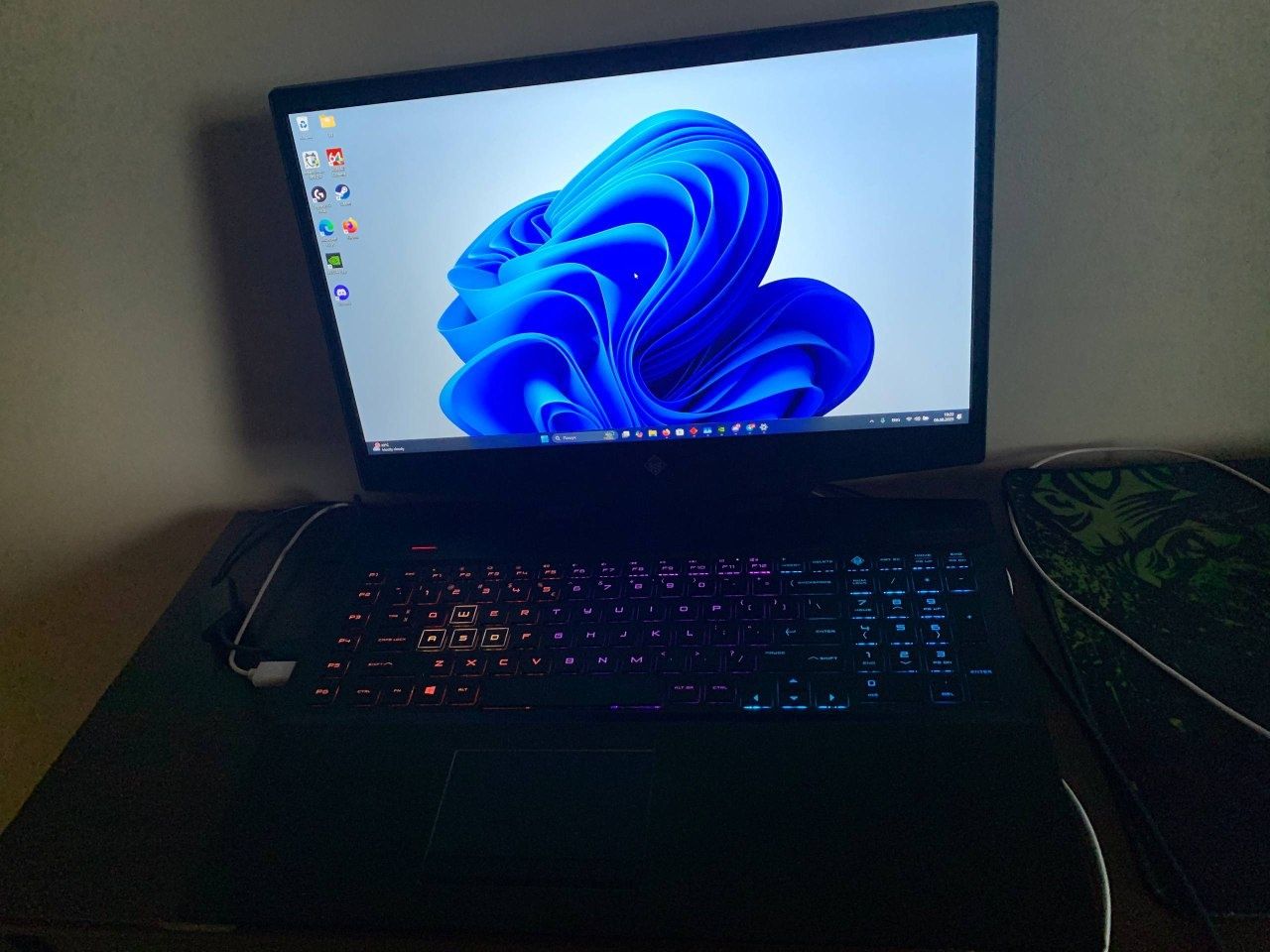 HP Omen 17/RTX 2070 Super/Intel Core i7-10750H
