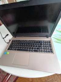 Laptop Asus F540L