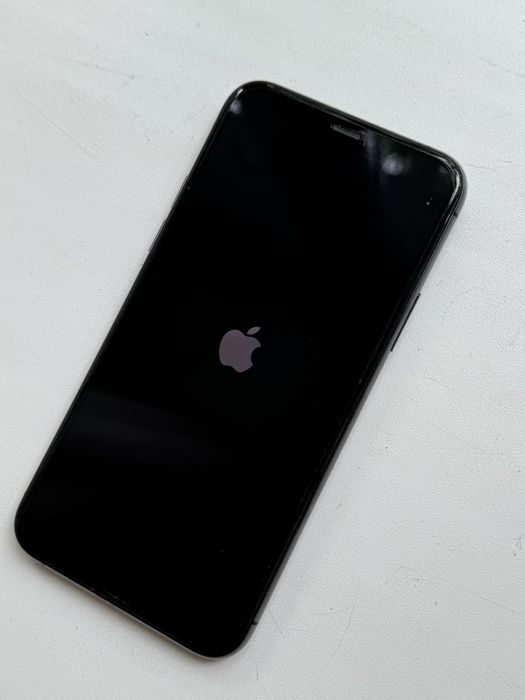 Продам iPhone 11 pro.